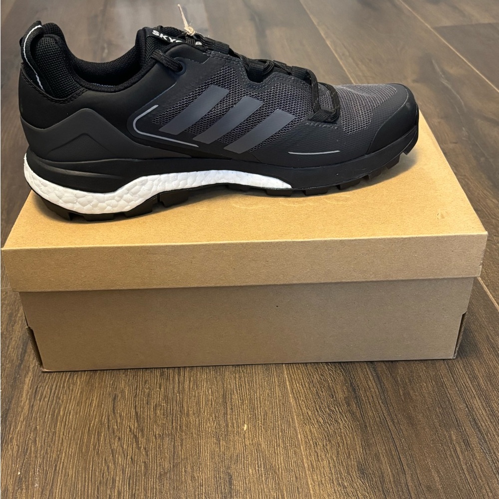 Adidas Black and Gray hiking shoes 👞